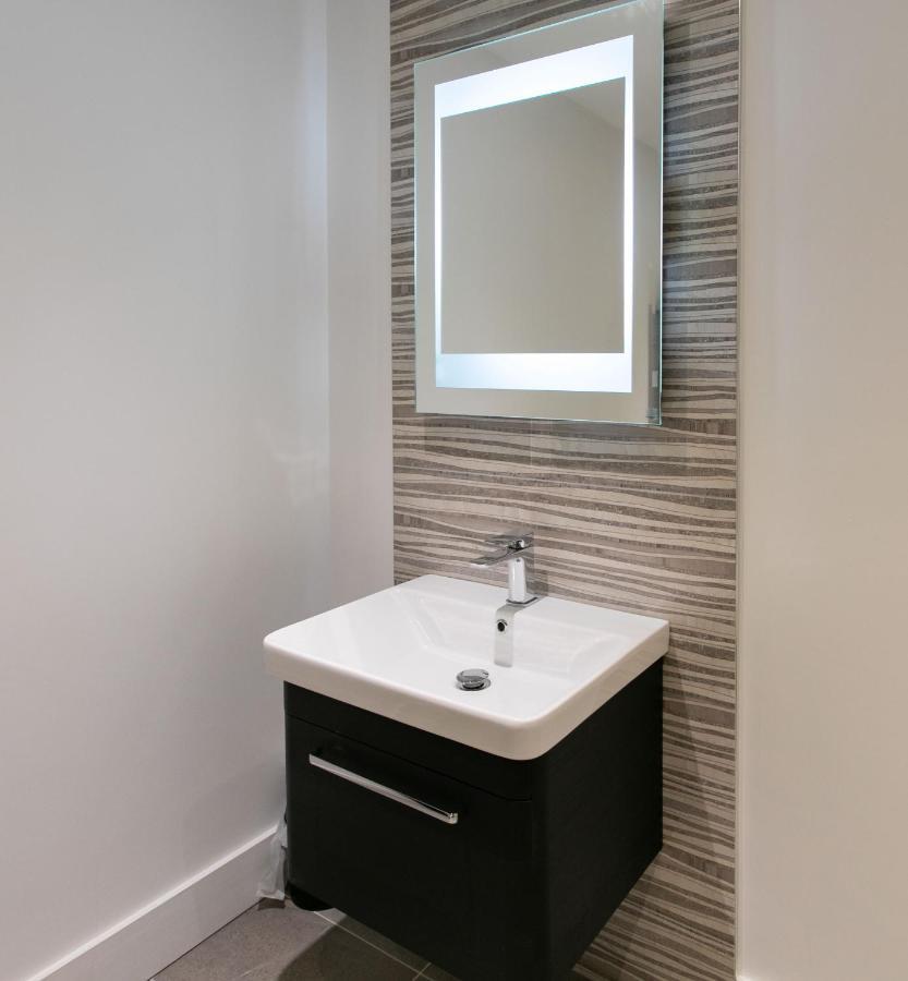 Custom House Apartments Newry Exterior photo